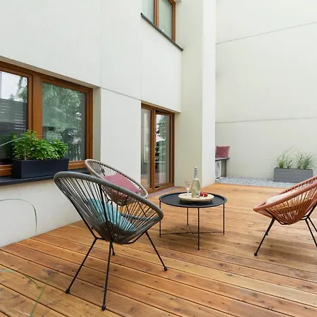 No 7 Terrace Краков